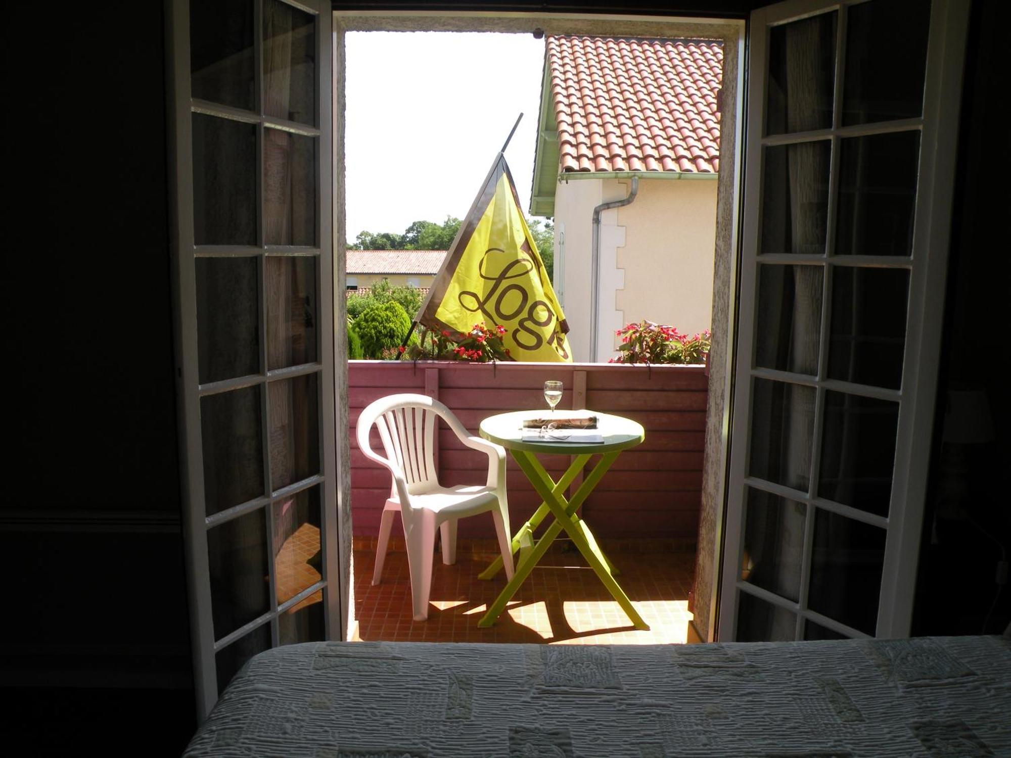 L'Auberge Gamarde-les-Bains Екстер'єр фото